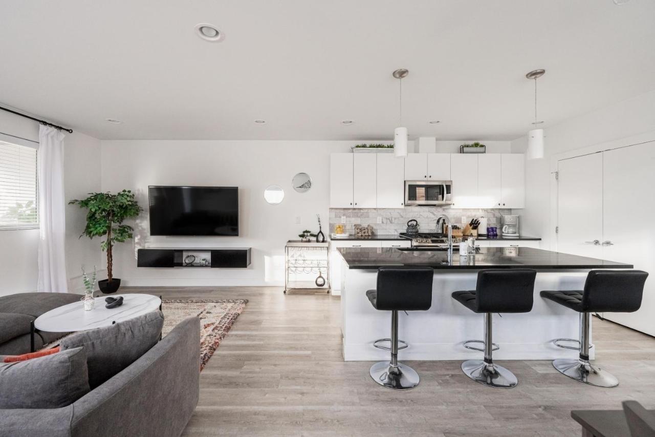 Modern Chic - Spacious Duplex - Highlands Denver