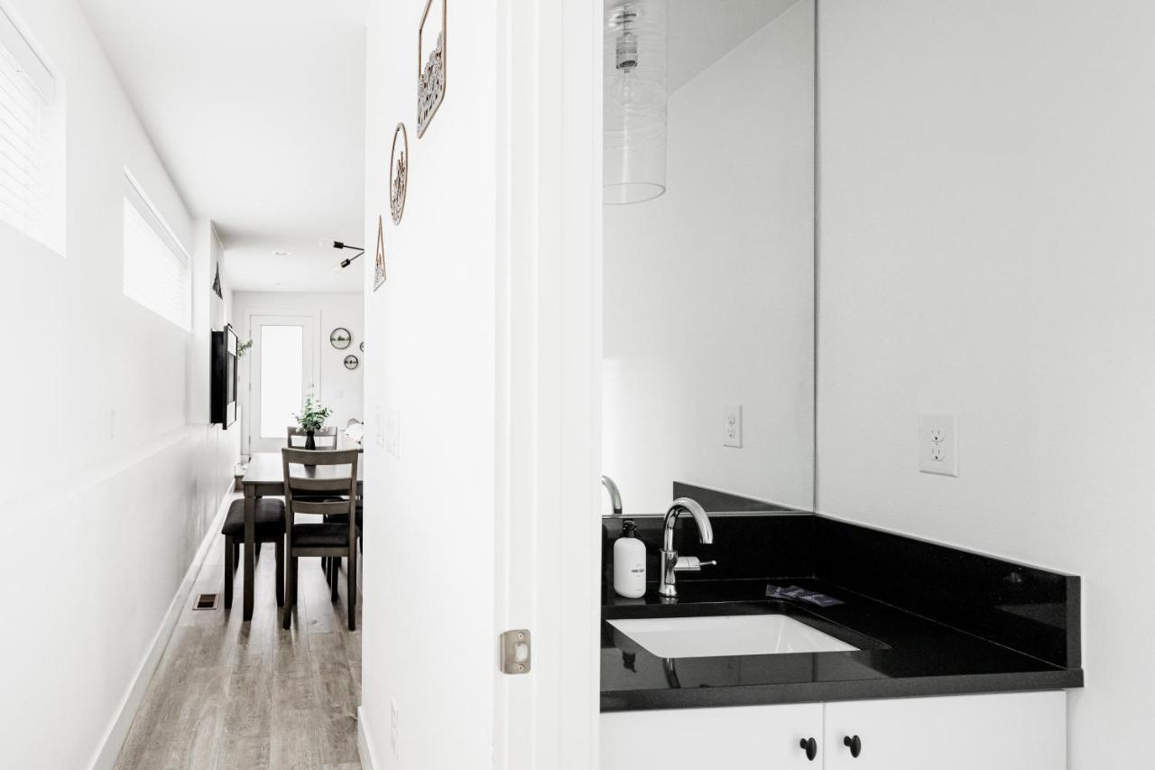 Modern Chic - Spacious Duplex - Highlands Denver